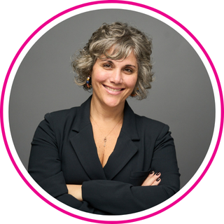 Courtney Cesari Headshot